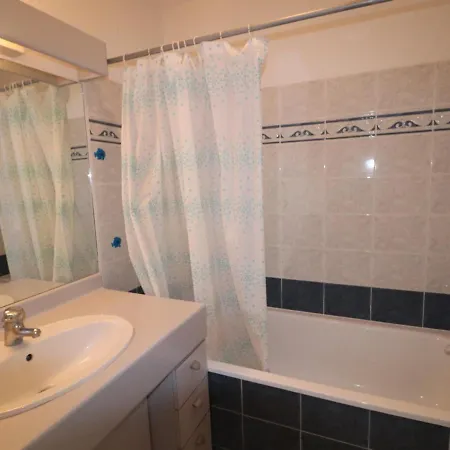 2 Pièces Avec Terrasse Face Du Lazaret - 2 Clévacances - Fr-1-472a-157 Sète